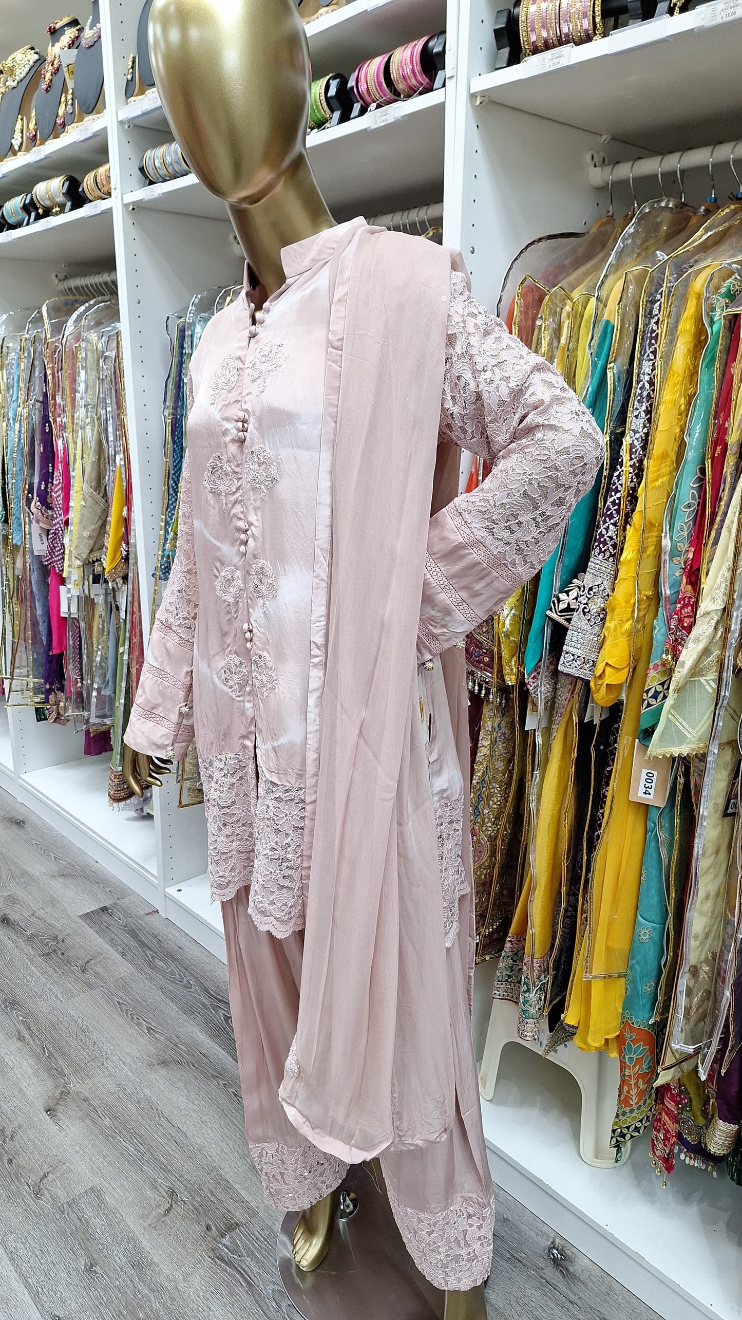 Blush Lace Farshi