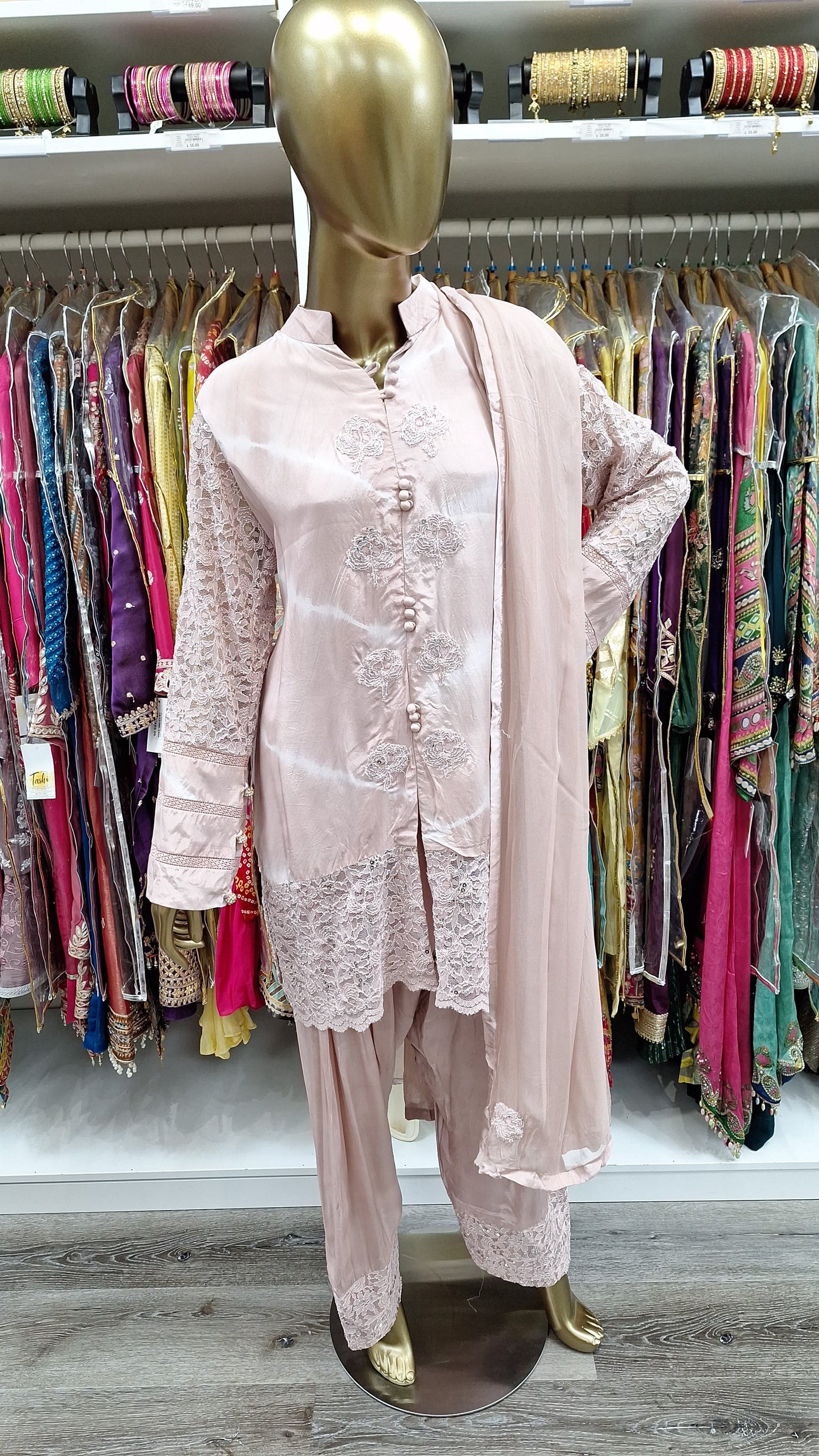 Blush Lace Farshi