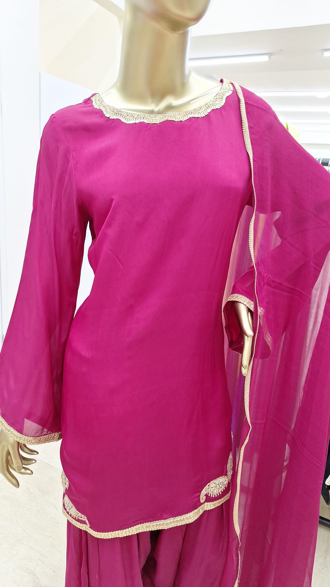 Regal Radiance in Magenta