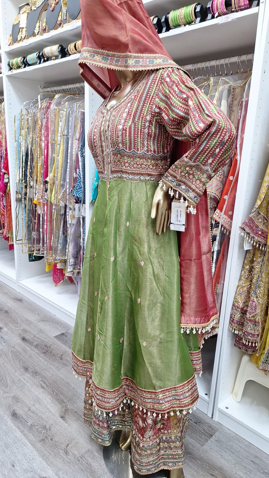 Royal Threads of Tradition