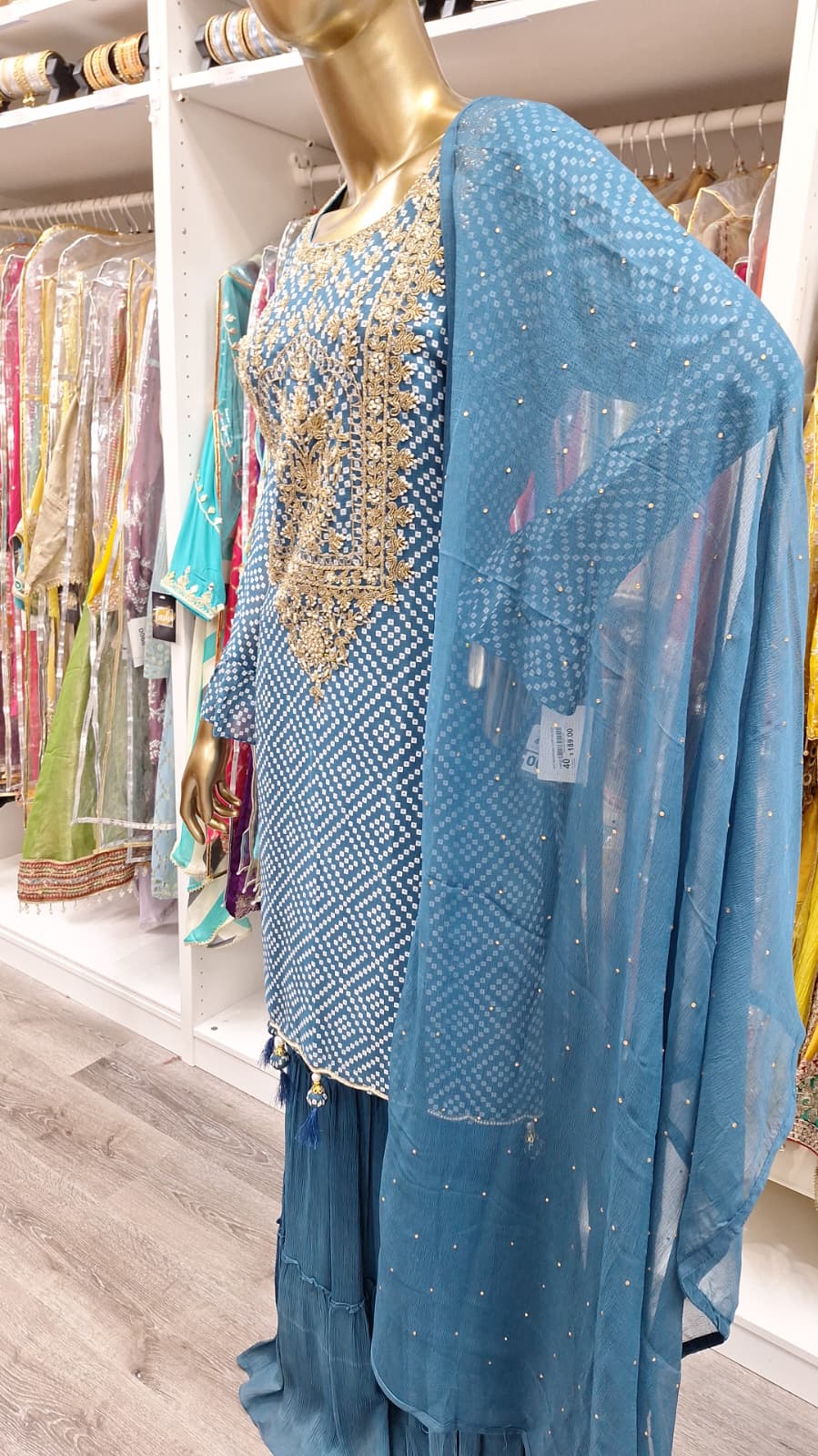 Teal Elegance: Tradition Meets Glamour