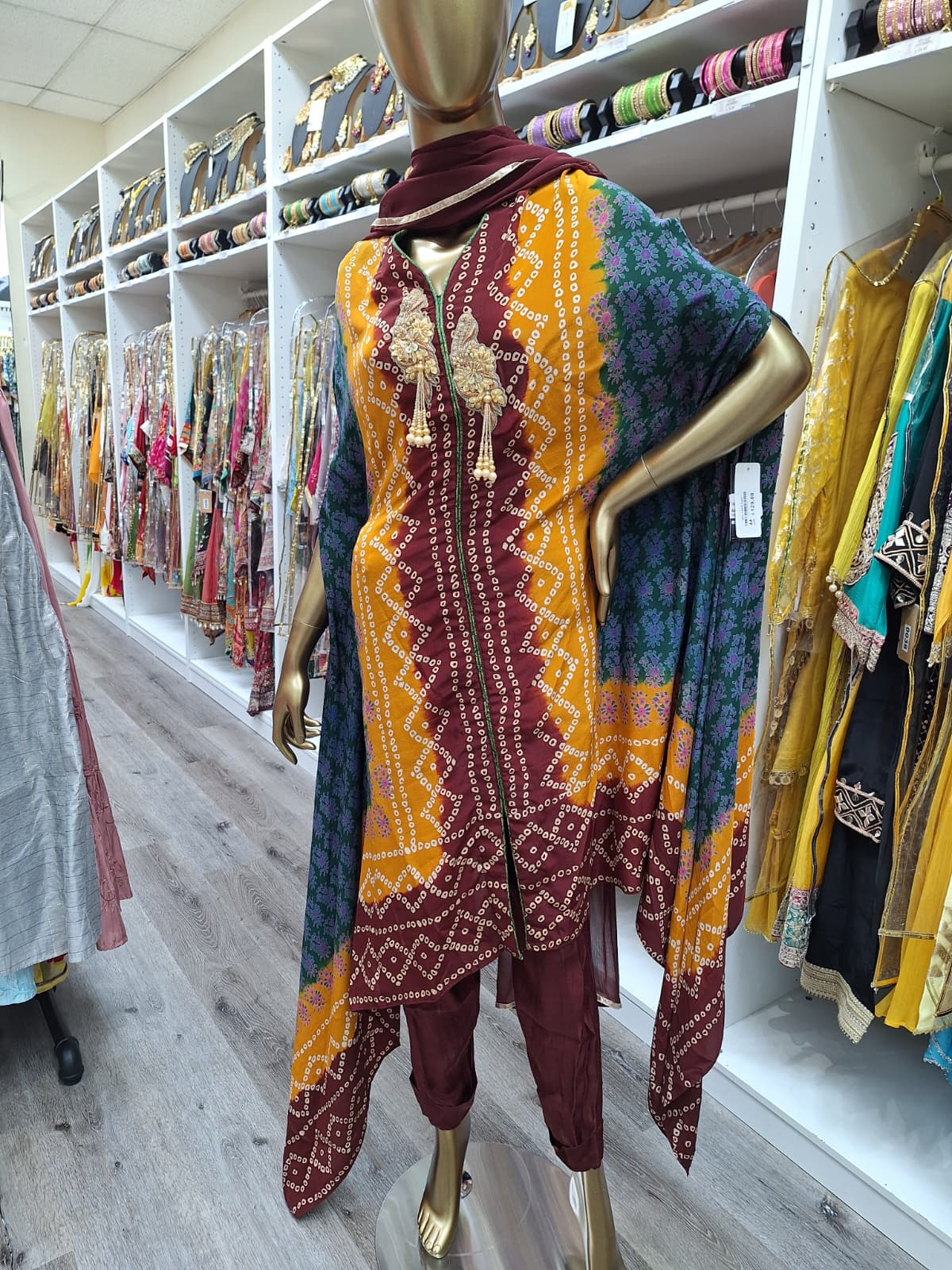 Rustic Charm in Bandhani Hues