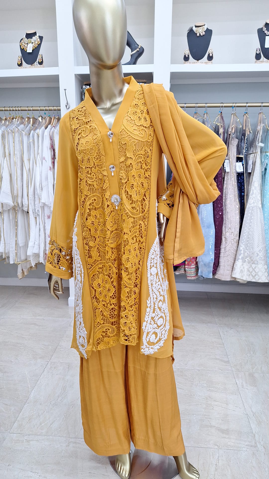 Sunshine Chic Ensemble