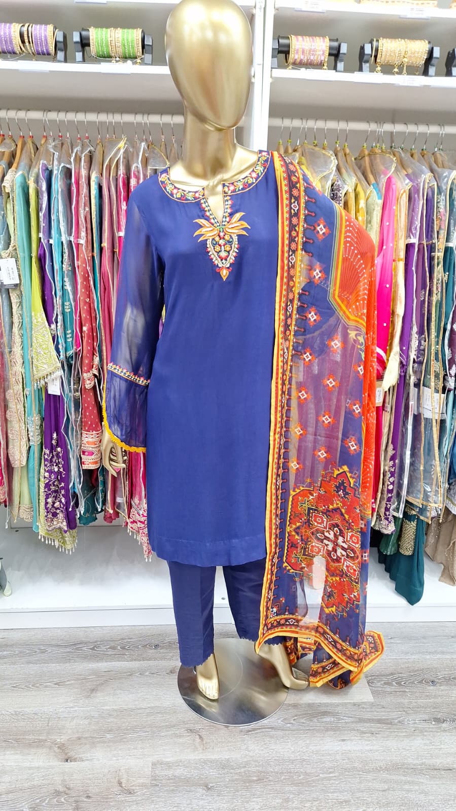 Blue Elegance, Boho Touch