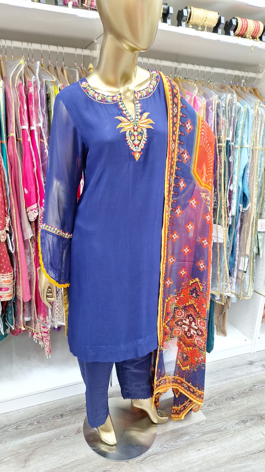 Blue Elegance, Boho Touch