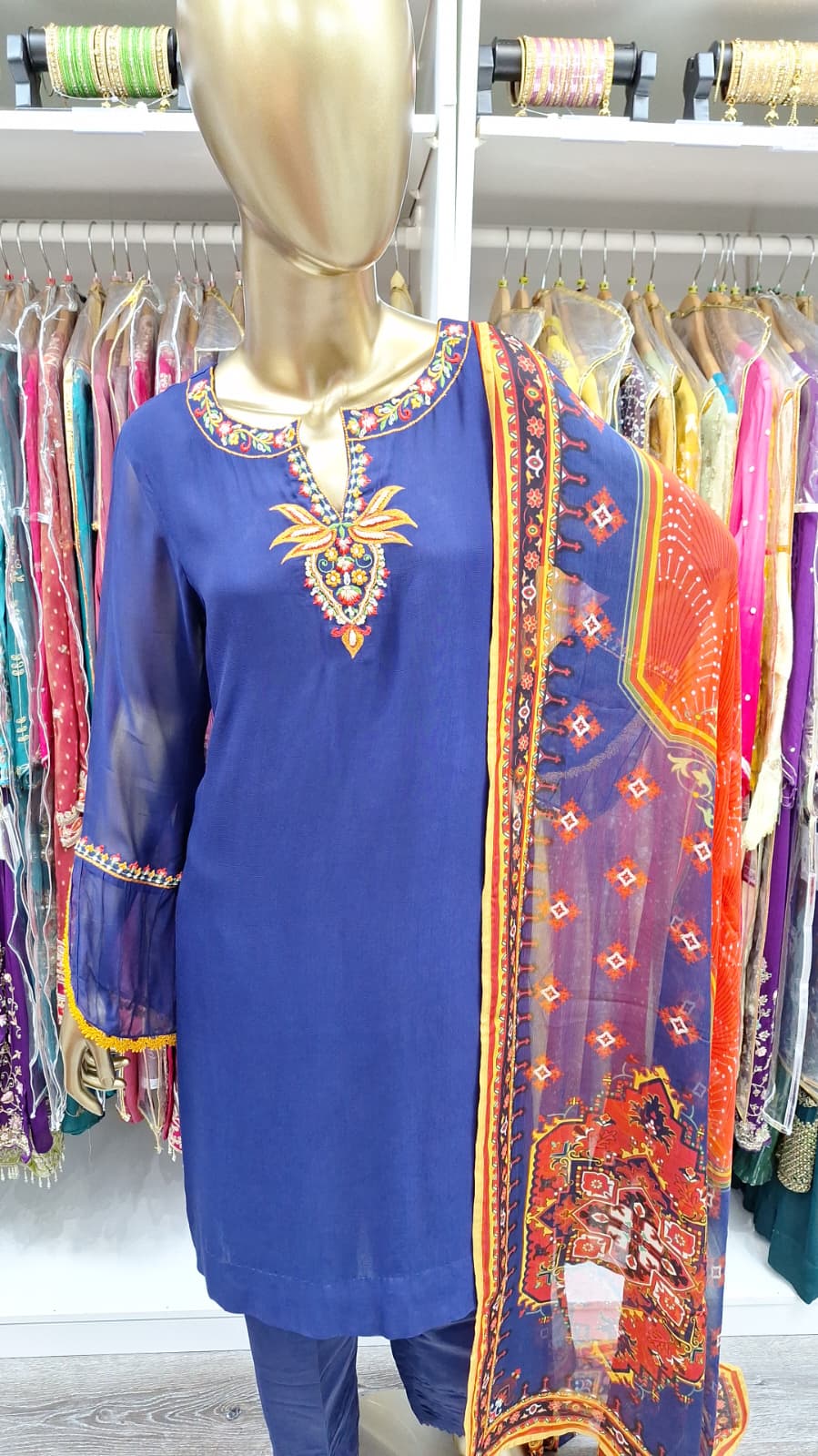 Blue Elegance, Boho Touch