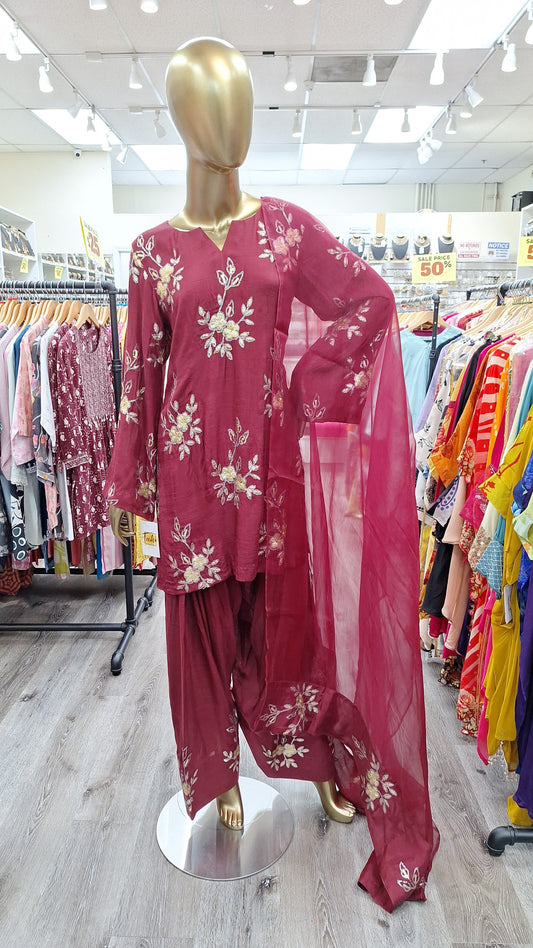 Bloom in Maroon