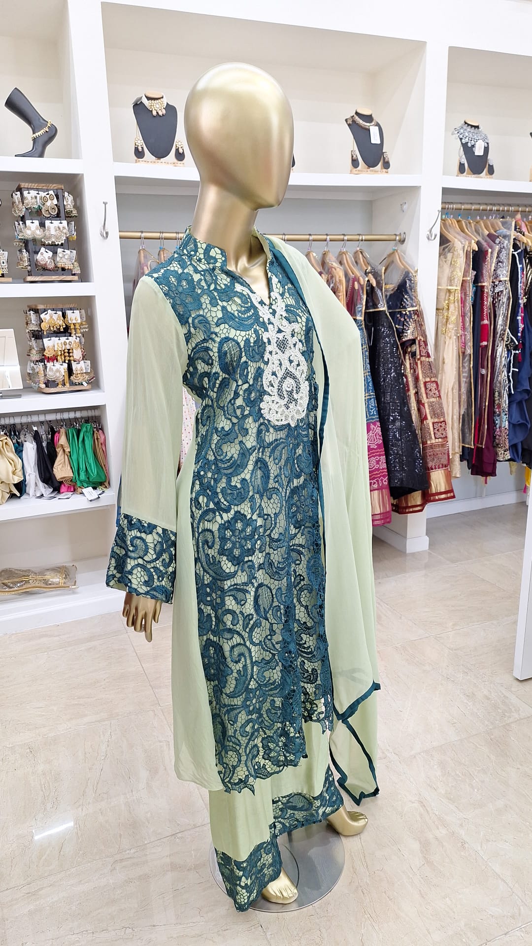 Mint to Mesmerize