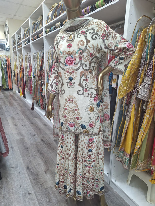 Floral Finesse