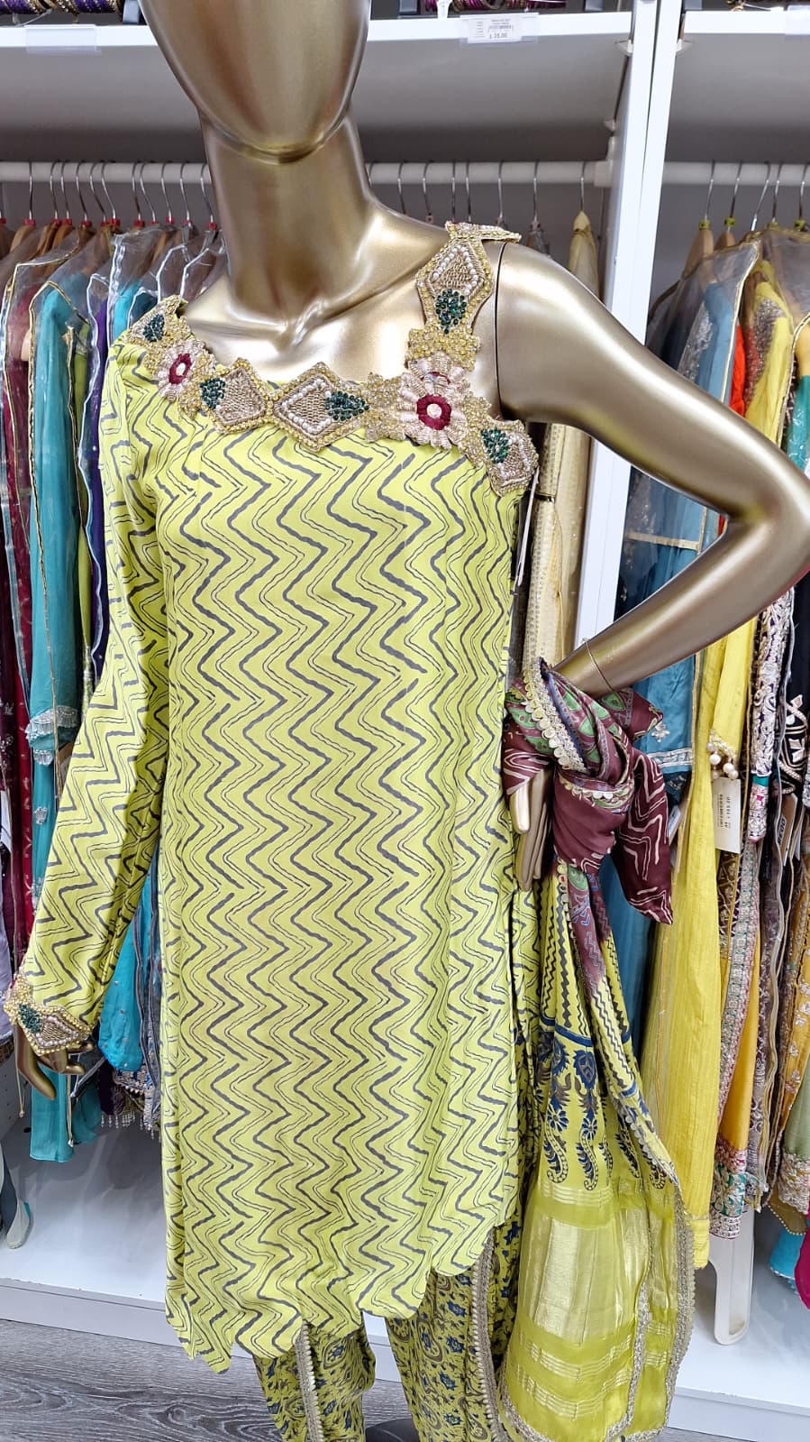 Lime Glow Chic