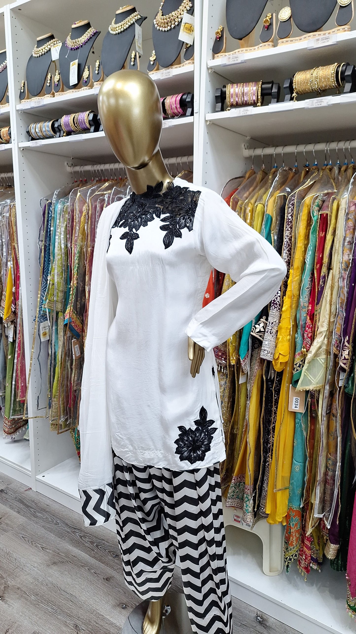 Monochrome Farshi Co‑ord